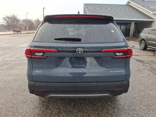 2024 Toyota Grand Highlander Platinum