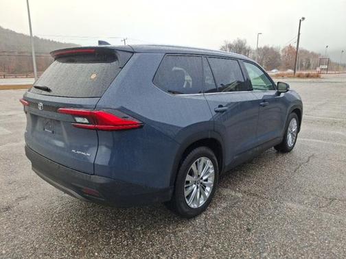 2024 Toyota Grand Highlander Platinum