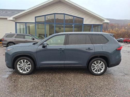 2024 Toyota Grand Highlander Platinum