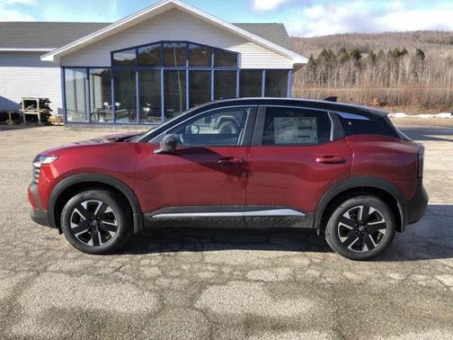 2025 Nissan Kicks SV