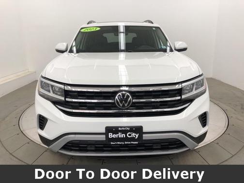 2023 Volkswagen Atlas 2.0T SE w/Technology 4MOTION