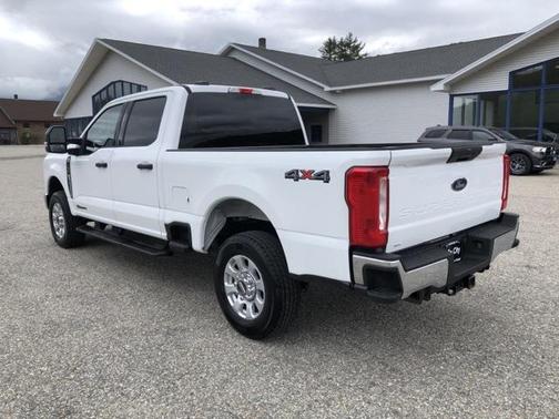 2024 Ford F-250 XLT