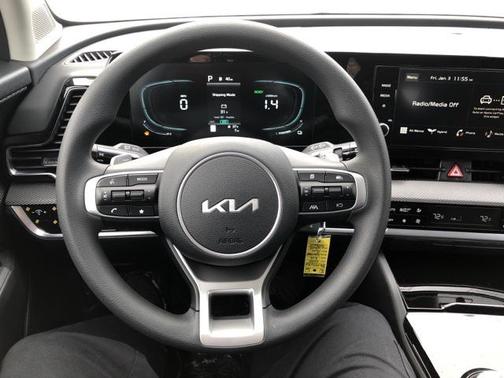 2025 Kia Sportage Hybrid LX