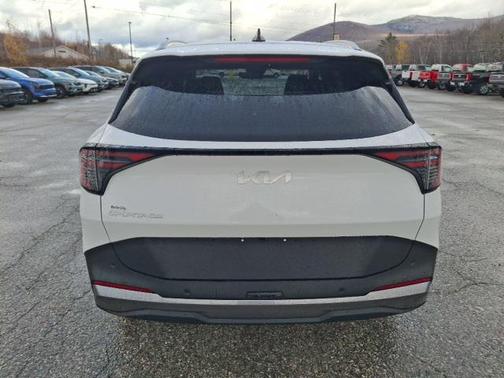 2026 Kia Sportage EX