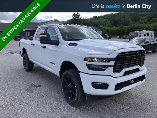 2025 RAM 2500 Big Horn Crew Cab 4x4 6'4' Box