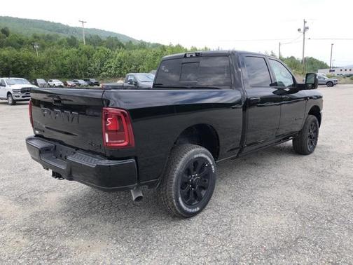 2025 RAM 2500 Laramie Crew Cab 4x4 6'4' Box