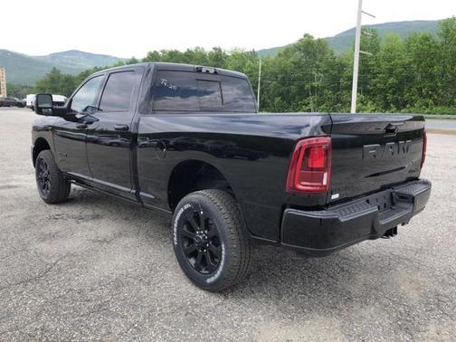 2025 RAM 2500 Laramie Crew Cab 4x4 6'4' Box