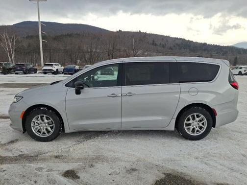 2026 Chrysler Pacifica L