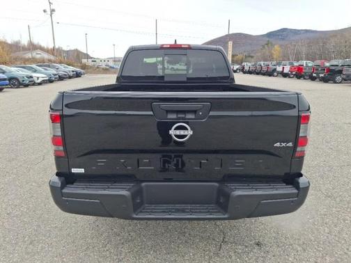 2026 Nissan Frontier S