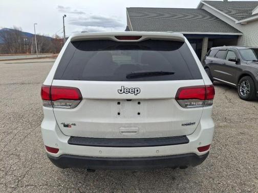 2020 Jeep Grand Cherokee Laredo