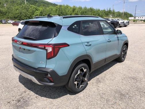 2025 Kia Seltos EX