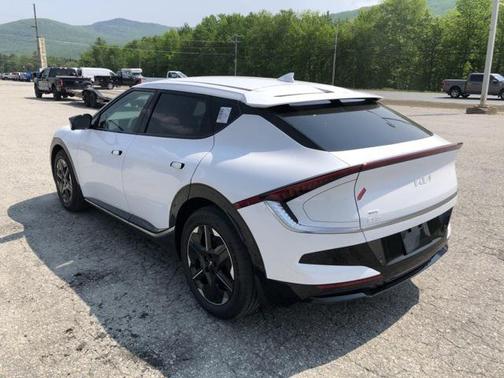 2025 Kia EV6 Wind