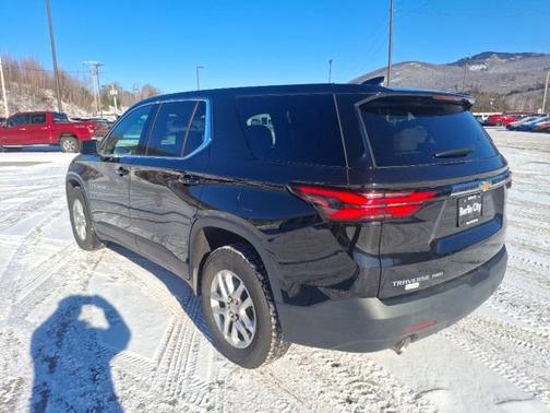 2022 Chevrolet Traverse LS