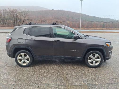 2017 Jeep New Compass Latitude