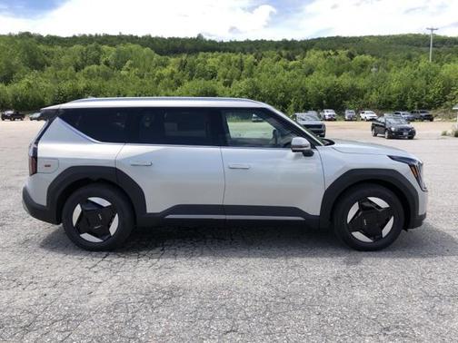 2026 Kia EV9 Land