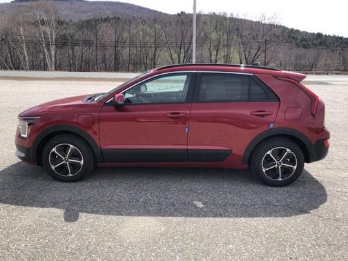 2025 Kia Niro Plug-In Hybrid EX