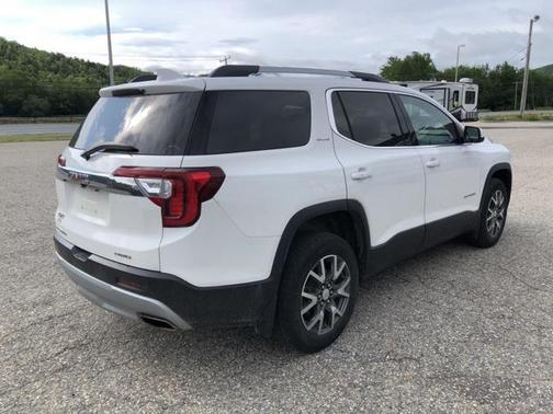 2023 GMC Acadia AWD SLE