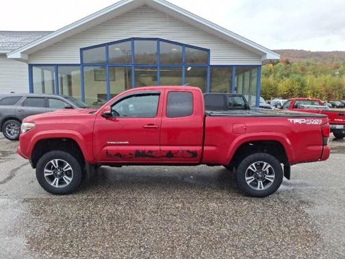 2019 Toyota Tacoma TRD Sport