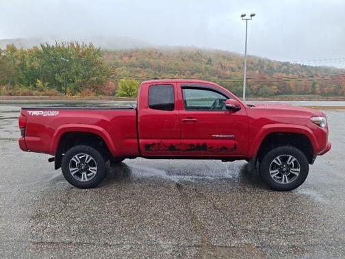 2019 Toyota Tacoma TRD Sport