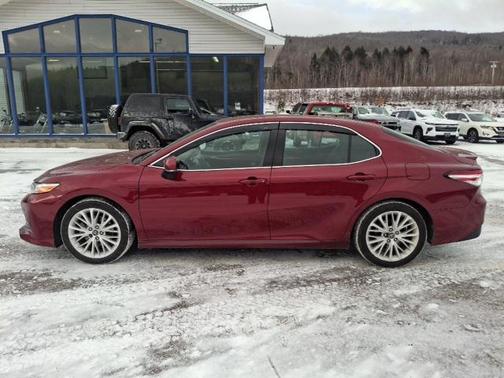 2018 Toyota Camry XLE