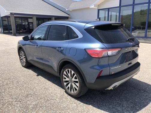 2020 Ford Escape Titanium