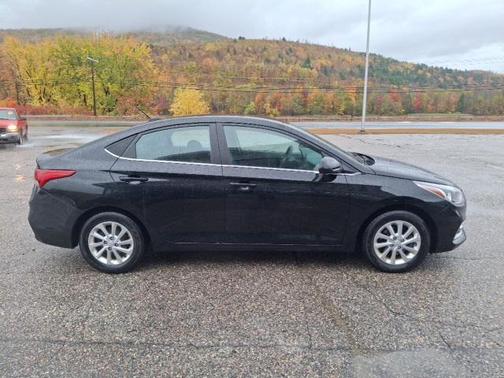 2022 Hyundai Accent SEL