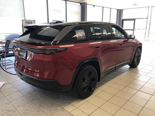 2025 Jeep Wagoneer S Launch Edition