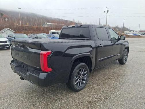 2026 Toyota Tundra Hybrid Platinum