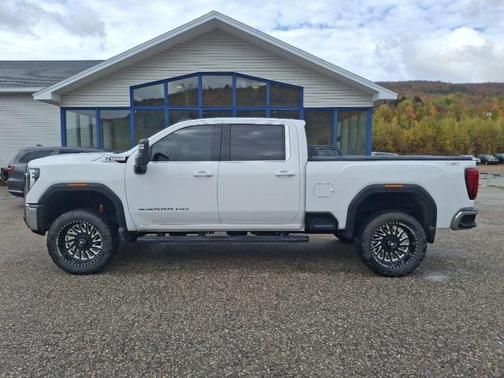 2024 GMC Sierra 2500 SLE