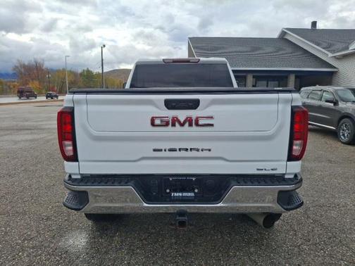 2024 GMC Sierra 2500 SLE