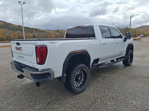 2024 GMC Sierra 2500 SLE
