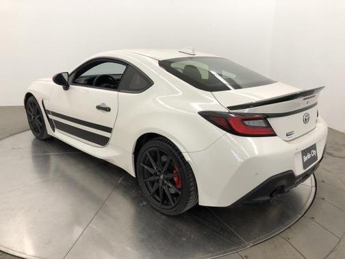 2024 Toyota GR86 Base