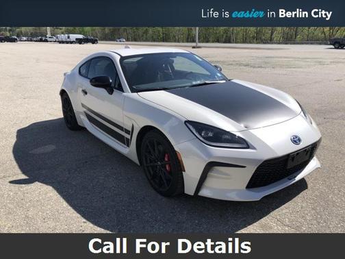 2024 Toyota GR86 Base