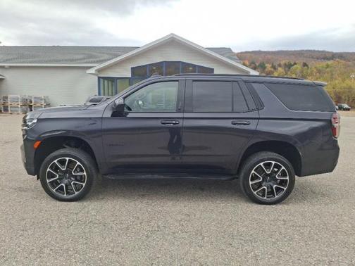 2023 Chevrolet Tahoe 4WD RST