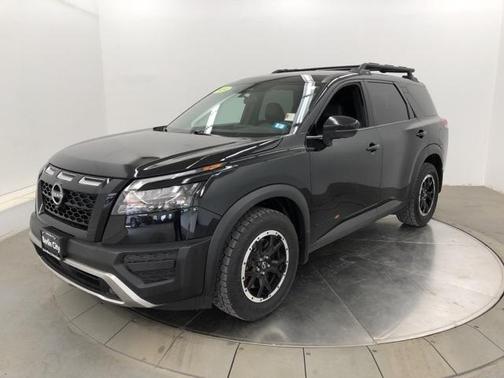 2024 Nissan Pathfinder Rock Creek 4WD