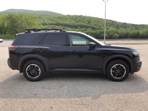 2024 Nissan Pathfinder Rock Creek 4WD