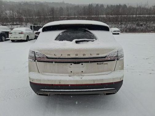 2019 Lincoln Nautilus Standard