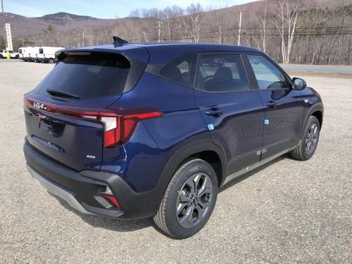 2025 Kia Seltos LX