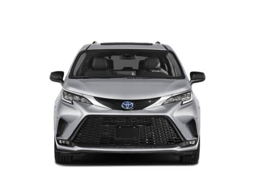 2022 Toyota Sienna XSE 7 Passenger