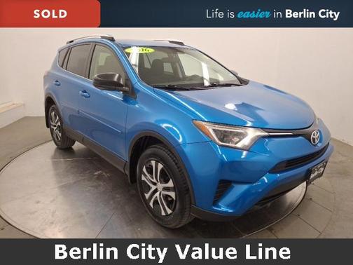 2016 Toyota RAV4 LE