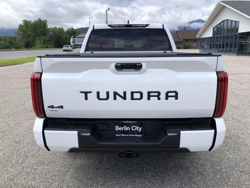 2024 Toyota Tundra SR5