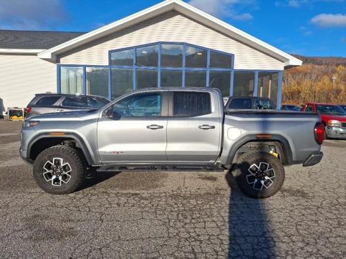 2024 GMC Canyon AT4X