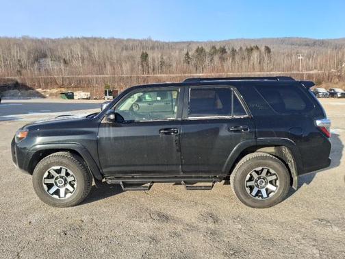 2024 Toyota 4Runner TRD Off Road Premium