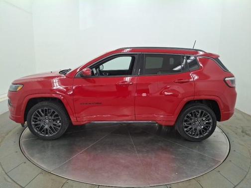 2022 Jeep Compass (RED) Edition 4x4