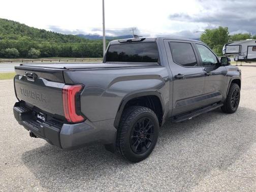 2024 Toyota Tundra Hybrid 1794 Edition