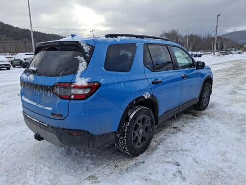2024 Honda Pilot TrailSport