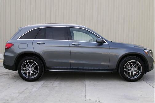 2016 Mercedes-Benz GLC 300 Base