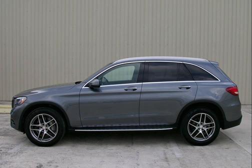 2016 Mercedes-Benz GLC 300 Base