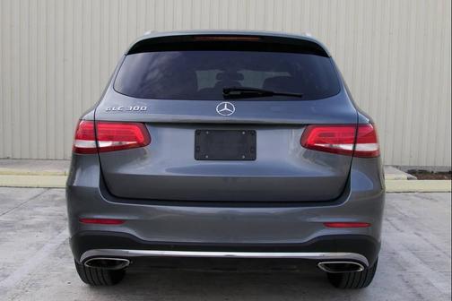2016 Mercedes-Benz GLC 300 Base