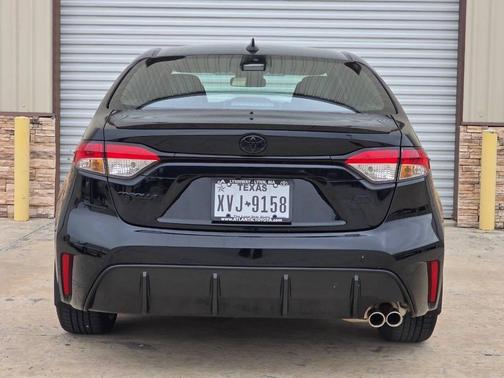 Midnight Black Metallic 2026 Toyota Corolla SE